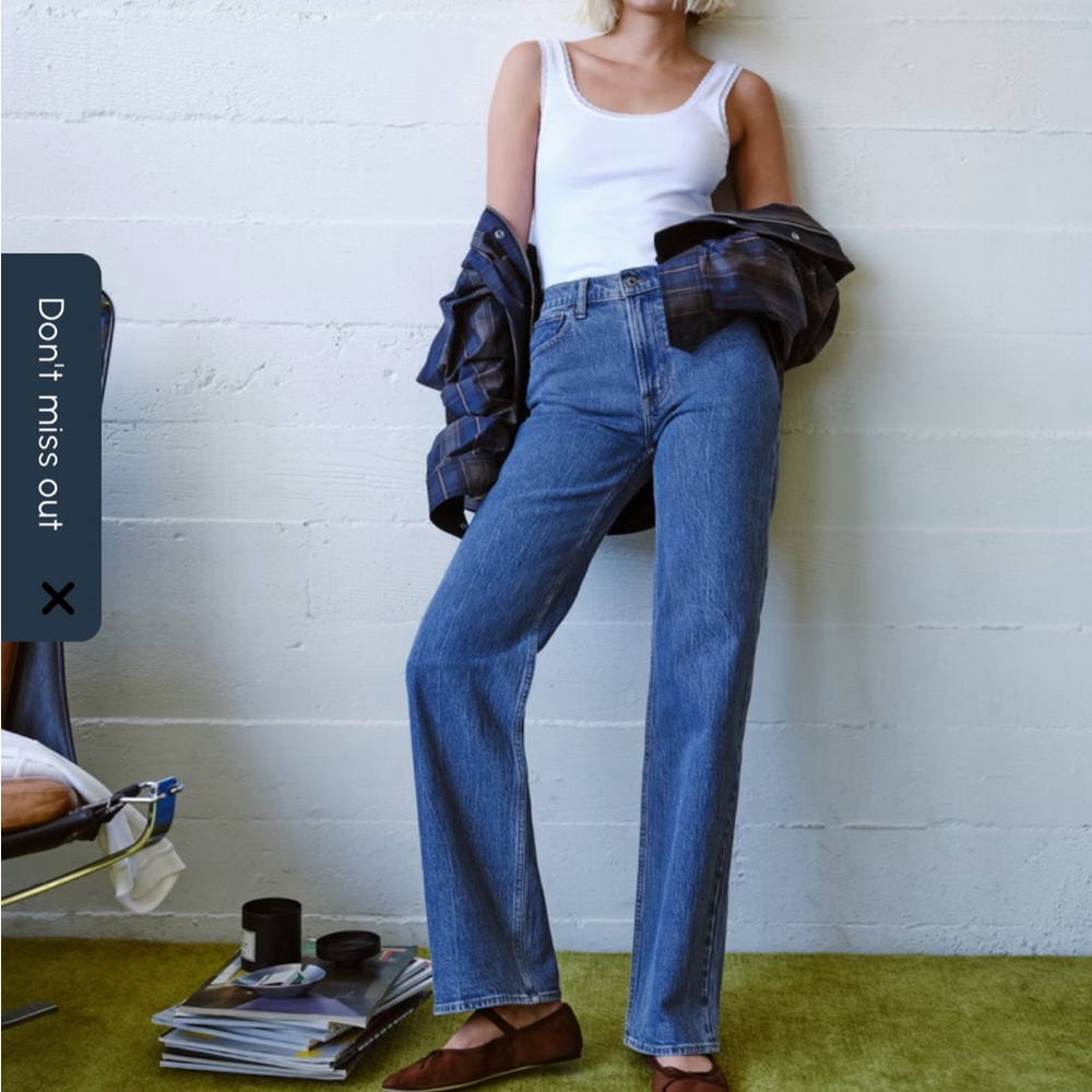 Abercrombie & Fitch High Rise 90's Relaxed Jeans: size 25short